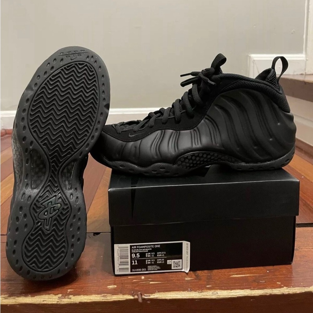 NIKE AIR FOAMPOSITE ANTHRAX SIZE 9.5